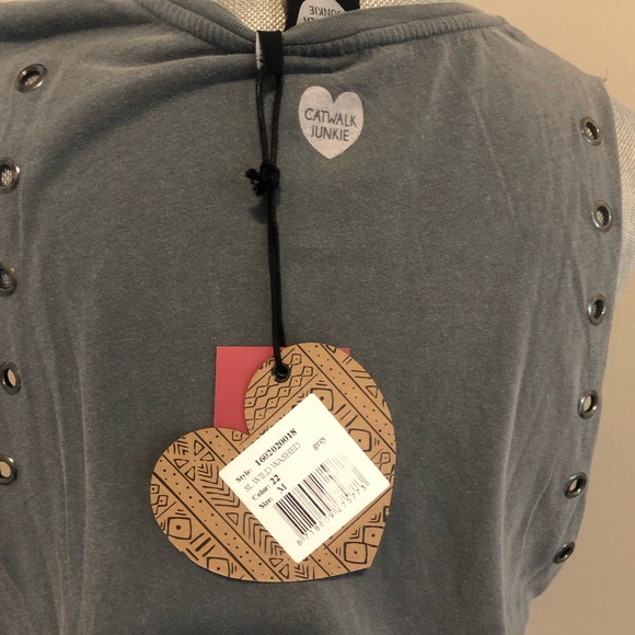 Catwalk Junkie Top - Picture 5 of 5